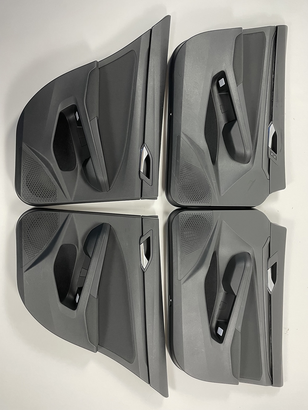10016 VW Golf8 Seats 24