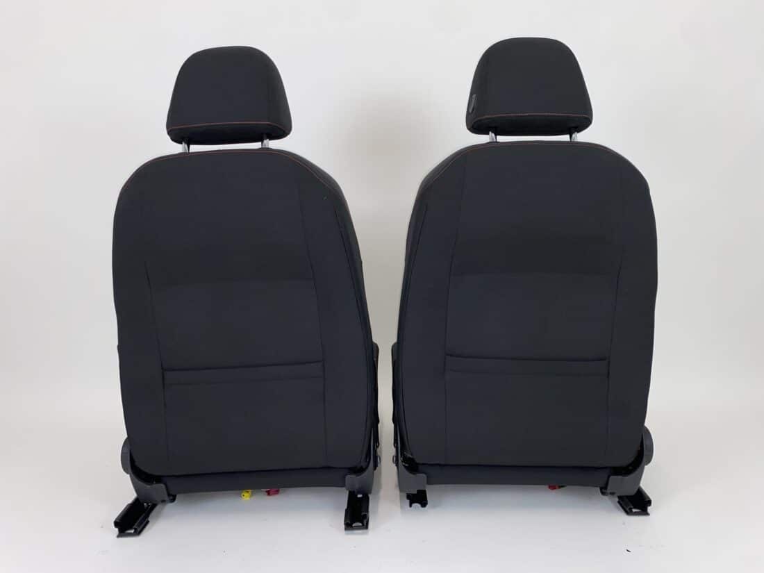 Données du conteneur Trp Post - ID Trp Post 6429 - Intérieur VW Golf 7 GTI TCR - Alcantara et tissu gris-rouge - Conteneur Trp Post