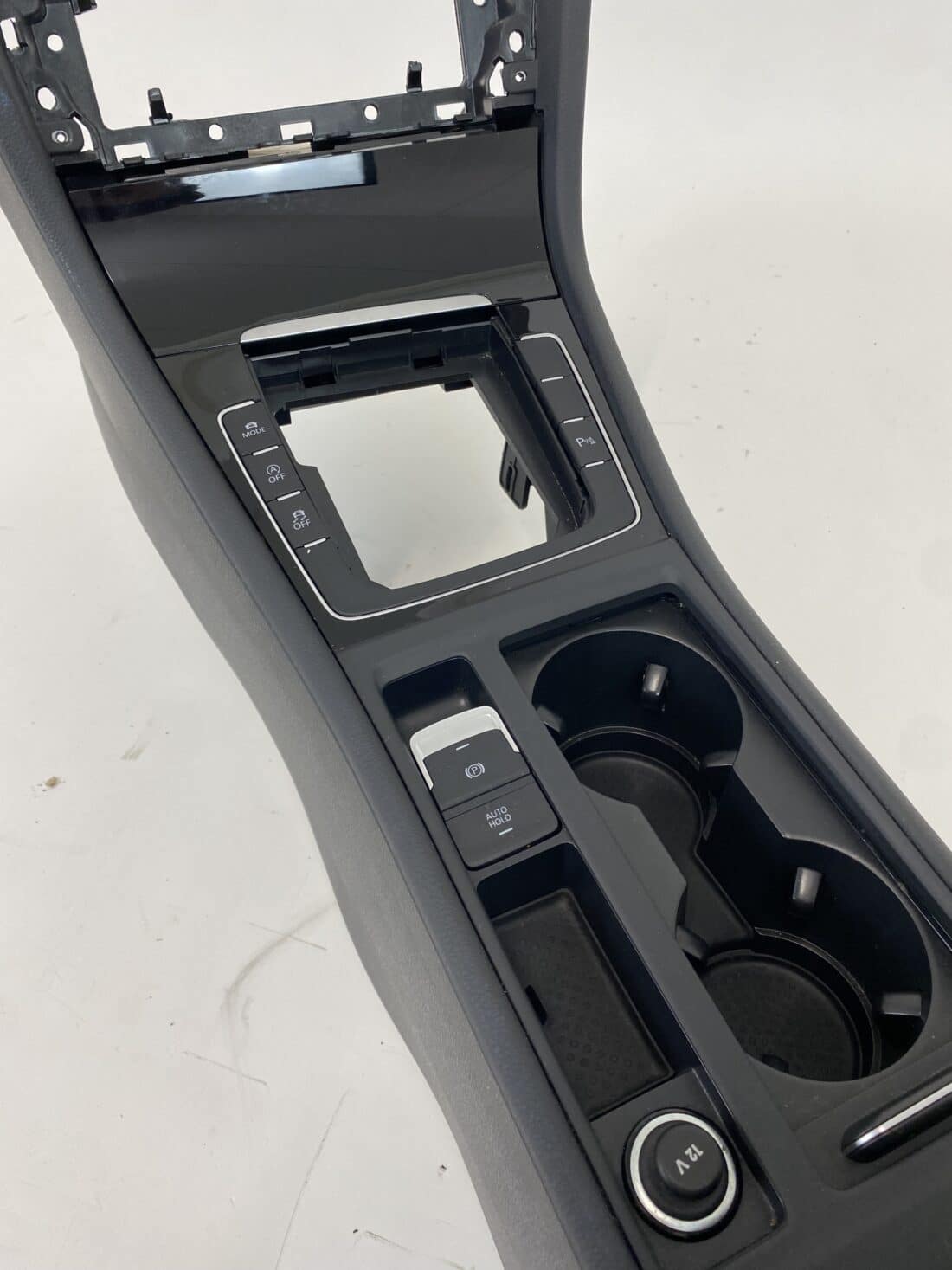 Données du conteneur Trp Post - ID Trp Post 6429 - Intérieur VW Golf 7 GTI TCR - Alcantara et tissu gris-rouge - Conteneur Trp Post