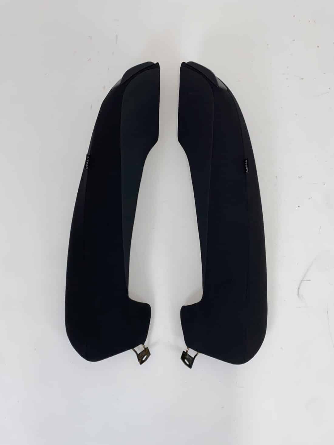 Données du conteneur Trp Post - ID Trp Post 6429 - Intérieur VW Golf 7 GTI TCR - Alcantara et tissu gris-rouge - Conteneur Trp Post