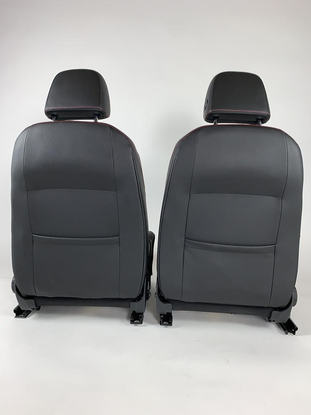 10037 Asientos Vw Golf714