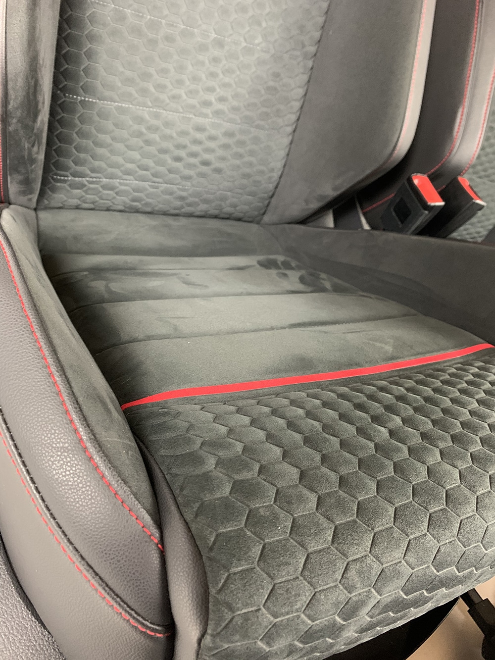 10037 Vw Golf7 Asientos6