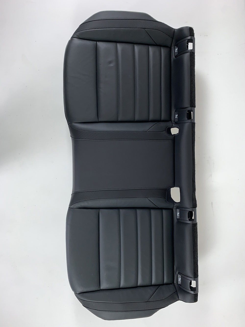 10040 VW Golf8 Seats19