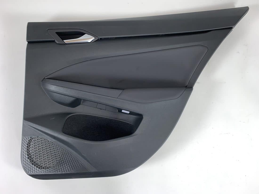 10040 VW Golf8 Seats34