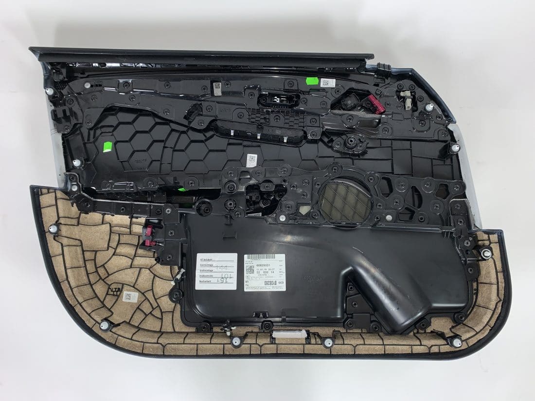 10044 Bmw M5 Interior 32 Scaled