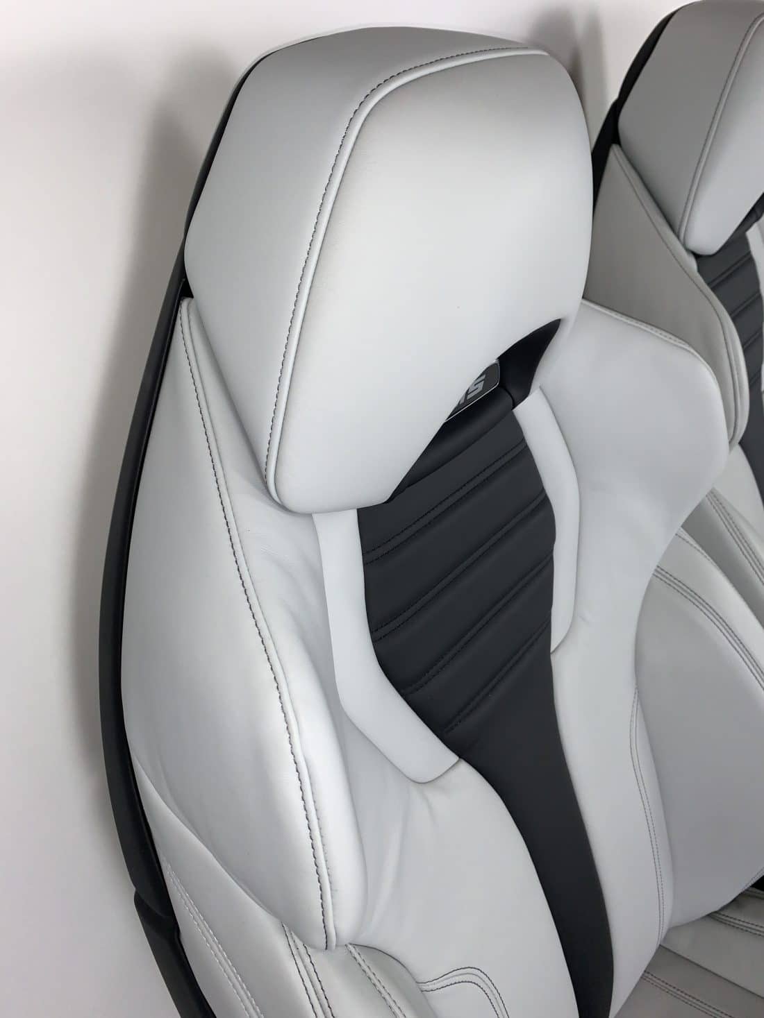 10044 Bmw M5 Interior 8 Scaled