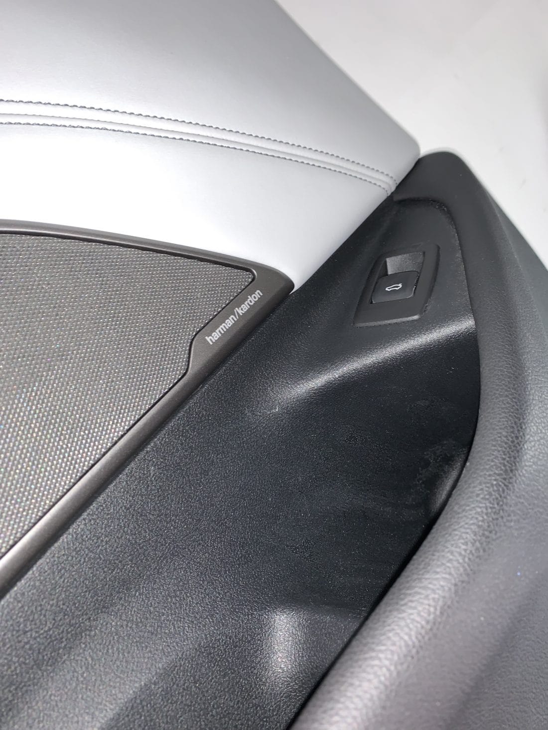 Données du conteneur Trp Post Id 8711 Intérieur Bmw M5 F90 Cuir Silverstone Conteneur Trp Post