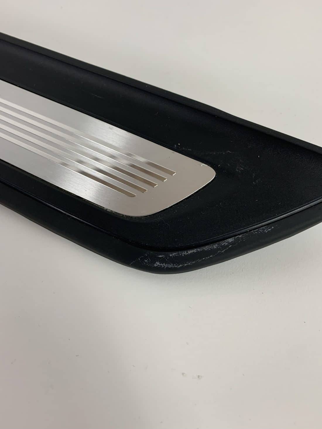 Données du conteneur Trp Post Id 8711 Intérieur Bmw M5 F90 Cuir Silverstone Conteneur Trp Post