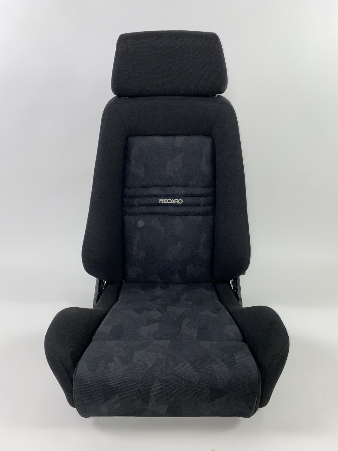 RECARO Specialist L Refurbished online bei Carseatz