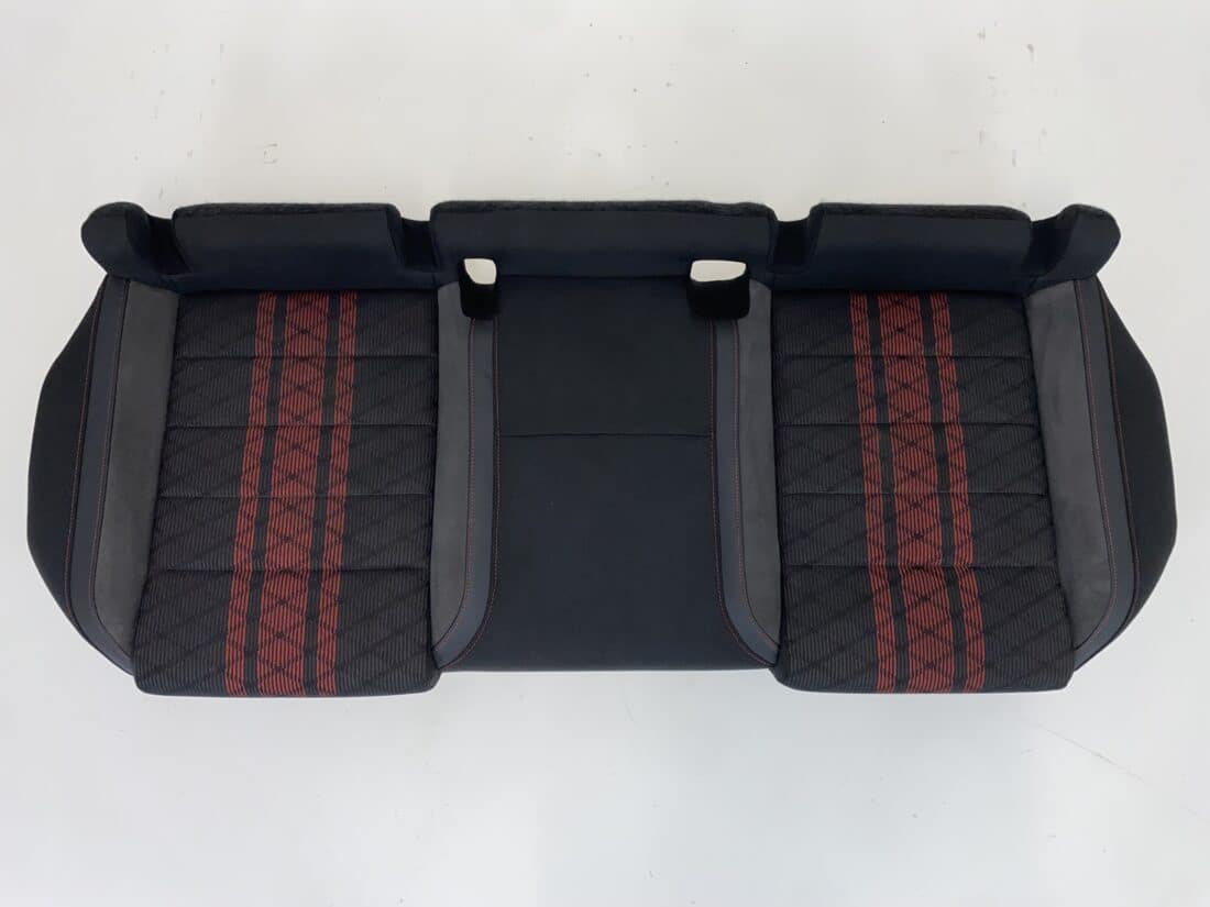 Trp Post Container-Daten Trp Post-ID 10217 Innenausstattung VW Golf 7 GTI TCR Alcantara/Stoff grau/rot Trp Post Container
