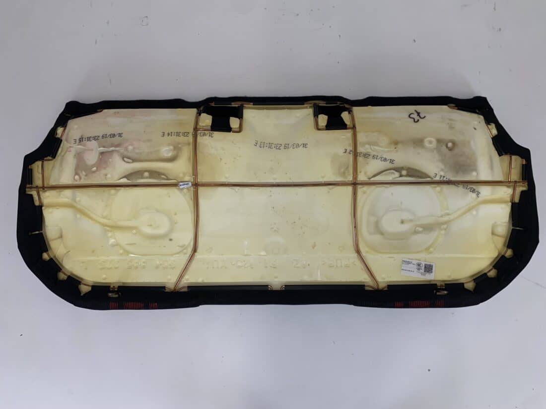 Trp Post Container-Daten Trp Post-ID 10217 Innenausstattung VW Golf 7 GTI TCR Alcantara/Stoff grau/rot Trp Post Container