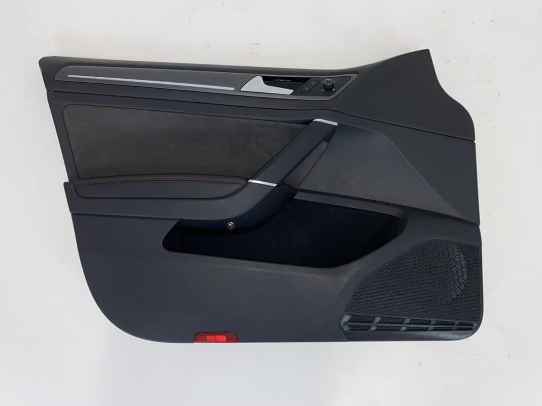 Trp Post Container-Daten Trp Post-ID 10217 Innenausstattung VW Golf 7 GTI TCR Alcantara/Stoff grau/rot Trp Post Container