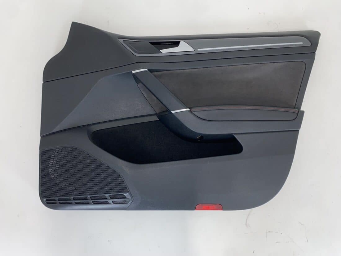 Trp Post Container-Daten Trp Post-ID 10217 Innenausstattung VW Golf 7 GTI TCR Alcantara/Stoff grau/rot Trp Post Container