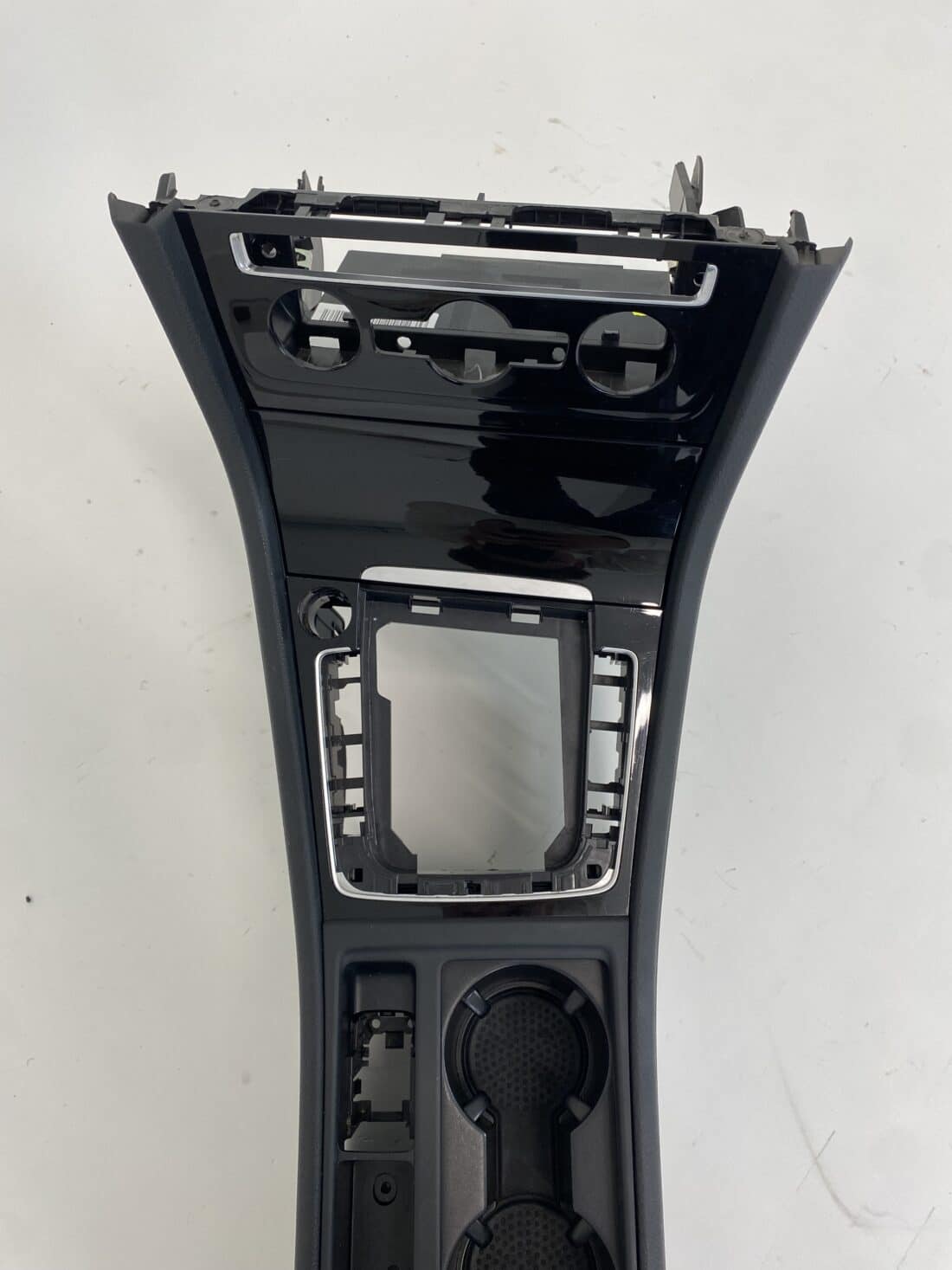 Trp Post Container-Daten Trp Post-ID 10217 Innenausstattung VW Golf 7 GTI TCR Alcantara/Stoff grau/rot Trp Post Container