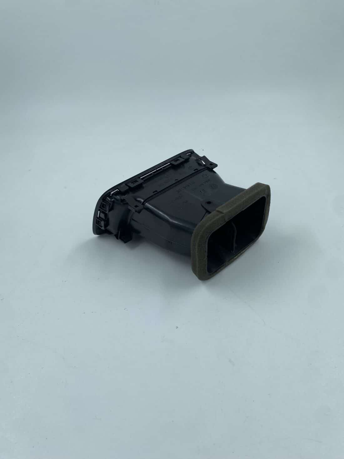 Trp Post Container-Daten Trp Post-ID 10217 Innenausstattung VW Golf 7 GTI TCR Alcantara/Stoff grau/rot Trp Post Container