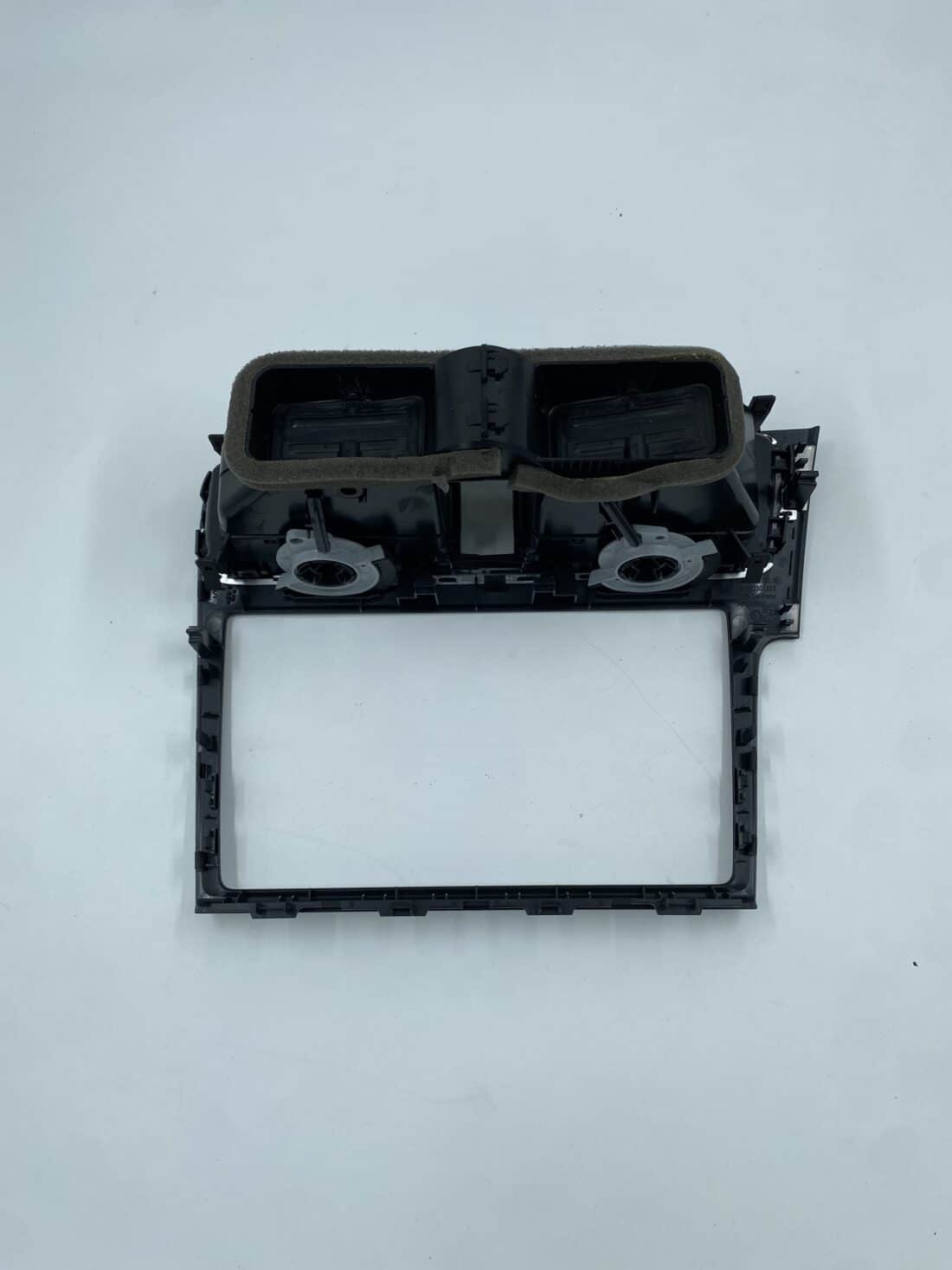 Trp Post Container-Daten Trp Post-ID 10217 Innenausstattung VW Golf 7 GTI TCR Alcantara/Stoff grau/rot Trp Post Container