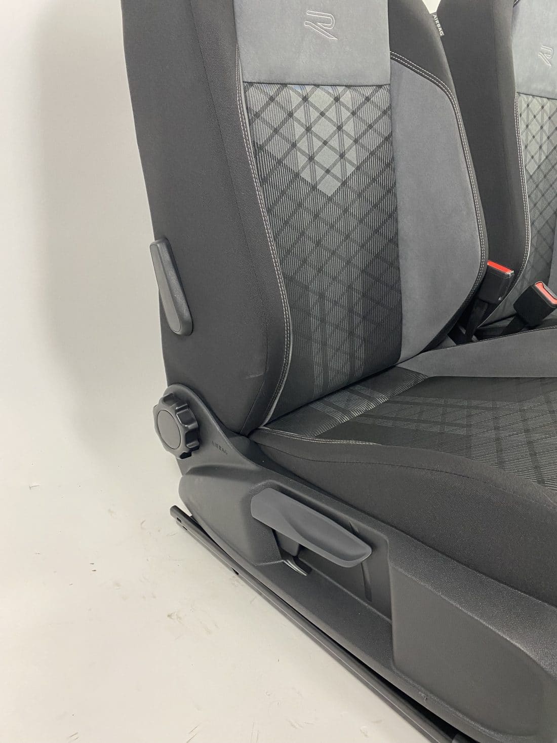 Trp Post Container Data Trp Post Id 13495 Interior Vw Polo 6 R Aw Fabric Alcantara Black Grey Trp Post Container