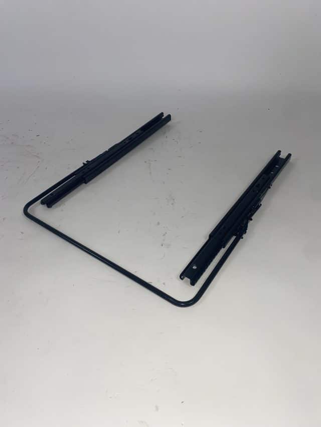 Recaro Universal Flat Slide Rails mit äußerer Halterung verwendet