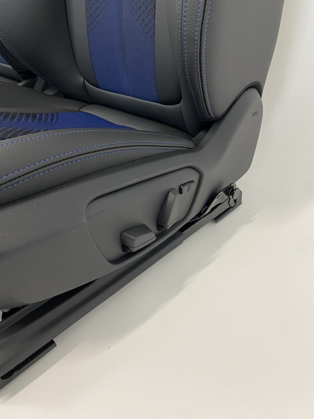 Trp Post Container Data Trp Post Id 15359 Innenausstattung Bmw 2er Gran Coup M F44 Leder Alcantara Schwarz Blau Trp Post Container