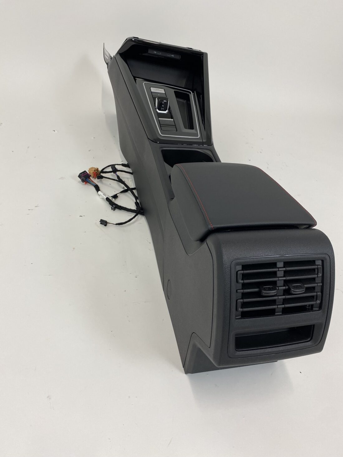 Trp Post Container Data Trp Post Id 16060 Interior Vw Golf 8 Gti Negro Gris Rojo Trp Post Container
