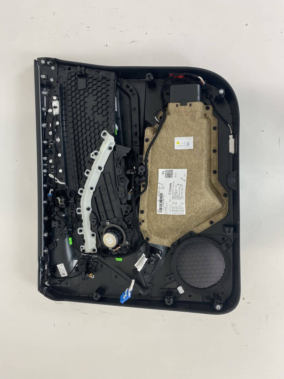 Trp Post Container Data Trp Post Id 16005 Interior Vw Tiguan Leather Black With Blue Details Trp Post Container Trp Post Container Data Trp Post Id 16005 Interior Vw Tiguan Leather Black With Blue Details Trp Post Container