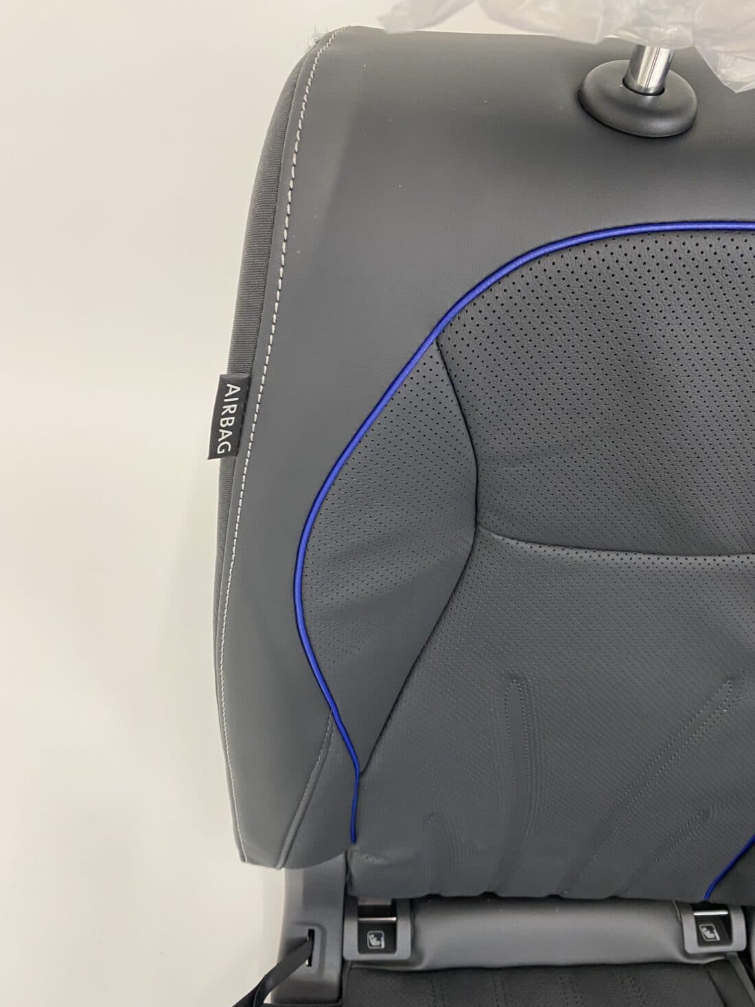 Trp Post Container Data Trp Post Id 16005 Interior Vw Tiguan Leather Black With Blue Details Trp Post Container Trp Post Container Data Trp Post Id 16005 Interior Vw Tiguan Leather Black With Blue Details Trp Post Container