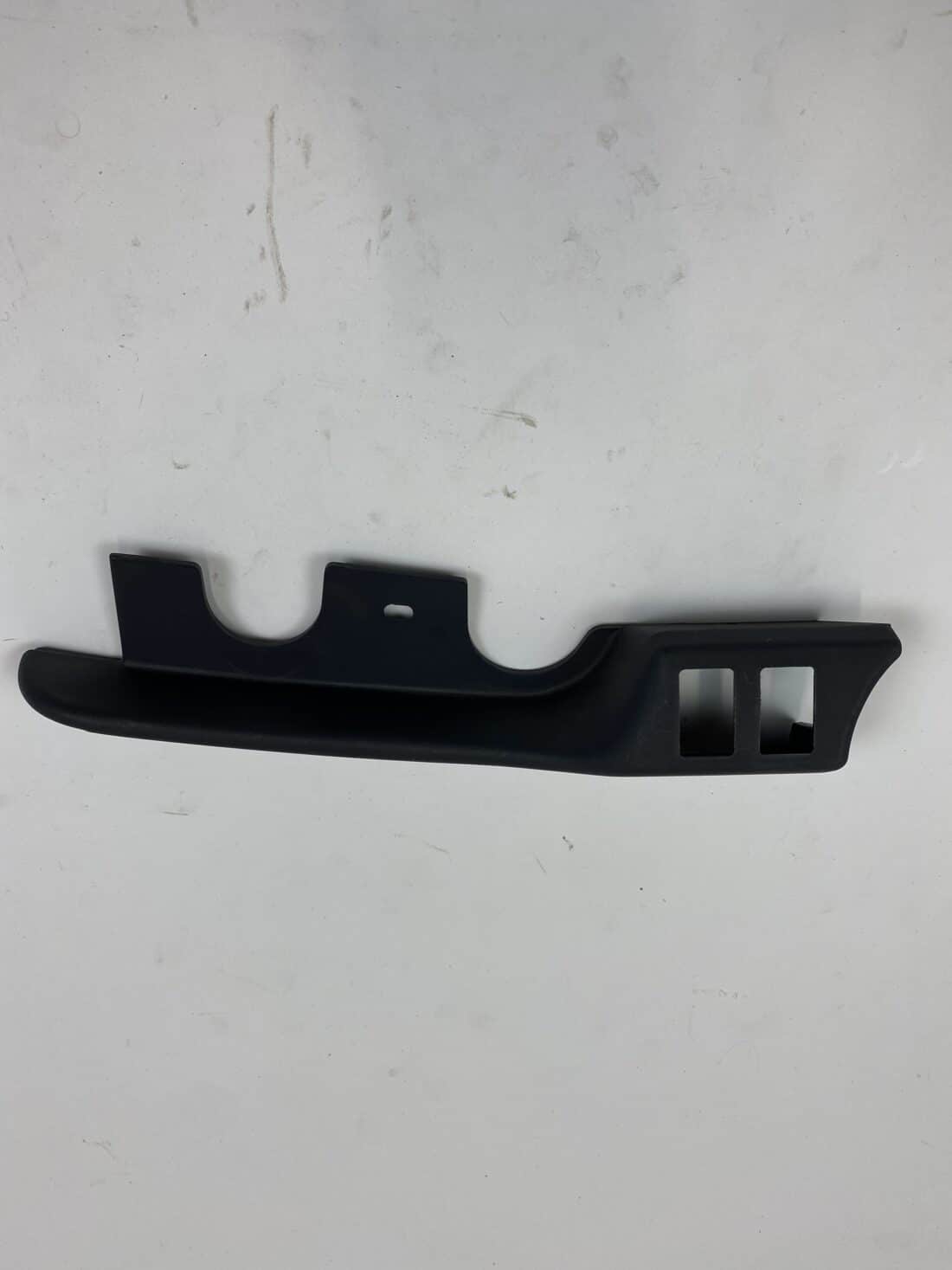 Trp Post Container Data Trp Post Id 16433 Cover Am31 Right rear R 563934 Trp Post Container Trp Post Container Data Trp Post Id 16433 Cover Am31 Right rear R 563934 Trp Post Container