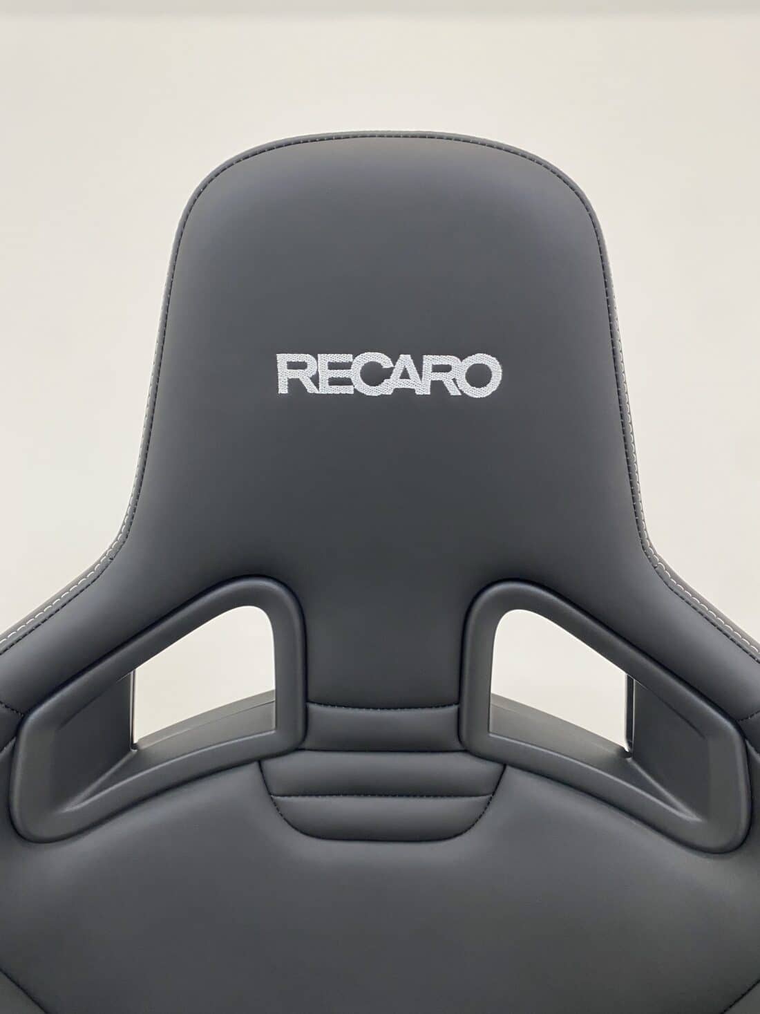 Trp Post Container Data Trp Post Id 16232 Recaro Sportster Cs Leather Black With White Stitching Trp Post Container