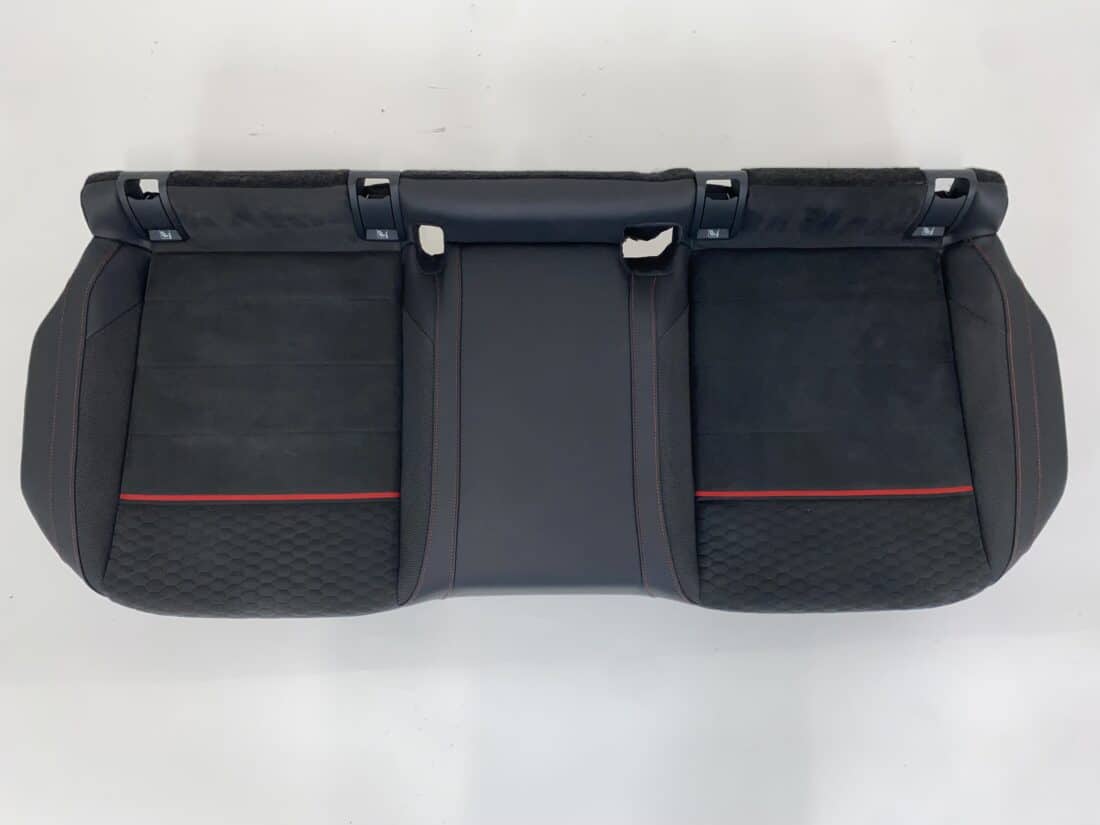 Interieur Vw Golf 8 Gti Clubsport Alcantara Grijs Honingraat Rode Strepen
