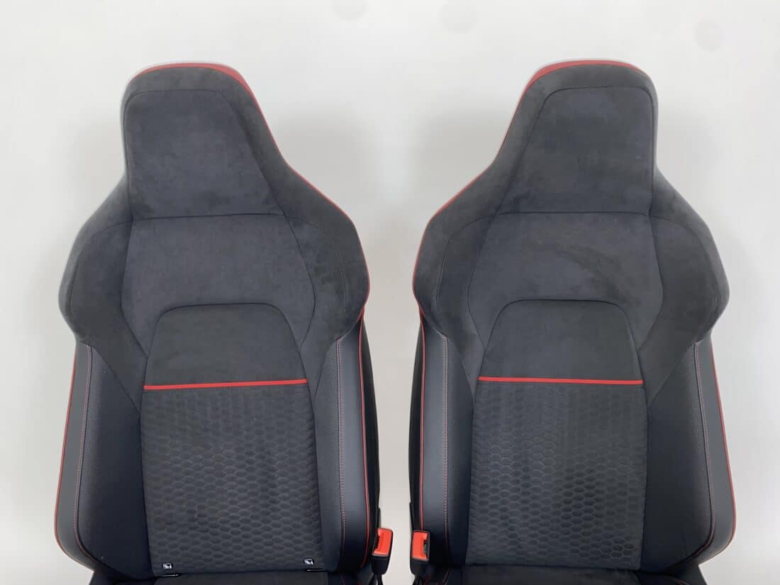 Interieur Vw Golf 8 Gti Clubsport Alcantara Grijs Honingraat Rode Strepen