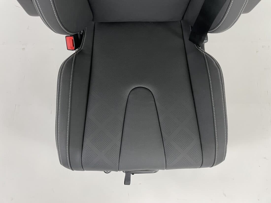 Vrachtwagenstoel C 7000 Leder Zwart Vrachtwagenstoel C 7000 Leder Zwart
