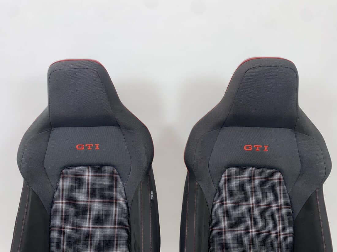 Interieur Vw Golf 8 Gti Alcantara Stof Grijs Geruit Rood Wit Grijs Interieur Vw Golf 8 Gti Alcantara Stof Grijs Geruit Rood Wit Grijs