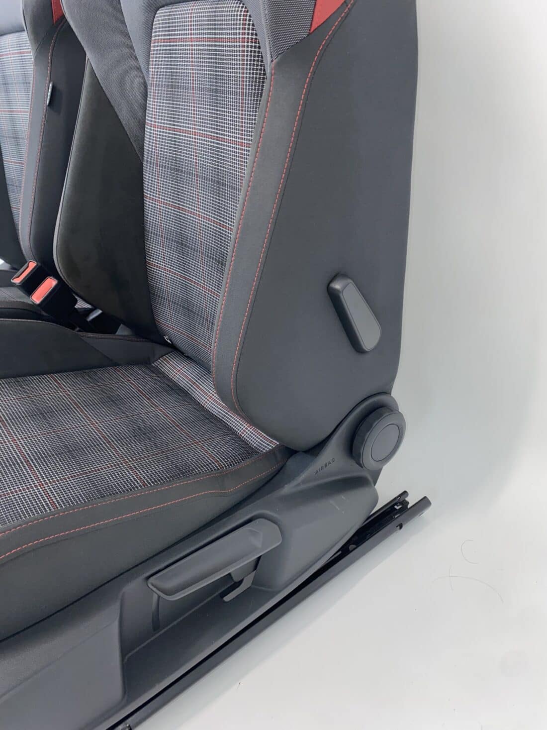 Interieur Vw Golf 8 Gti Alcantara Stof Grijs Geruit Rood Wit Grijs Interieur Vw Golf 8 Gti Alcantara Stof Grijs Geruit Rood Wit Grijs