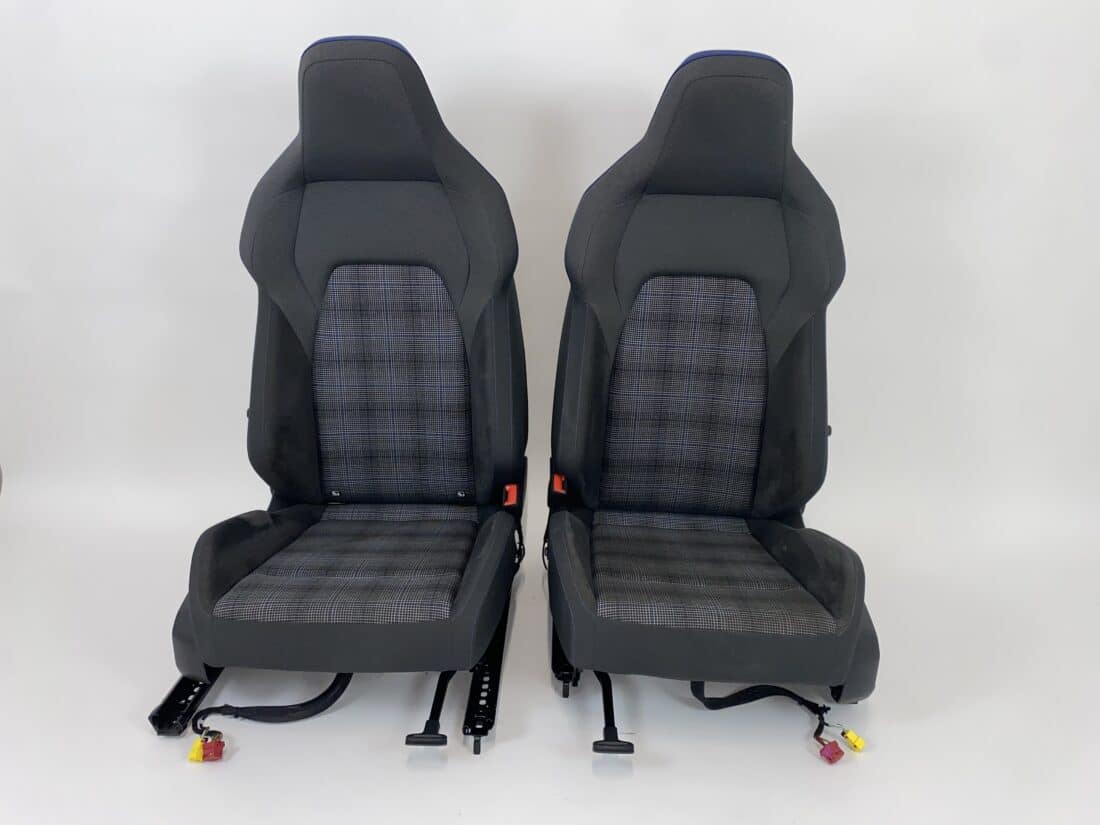 Interieur Vw Golf 8 Gte Stof Alcantara Blauw Zwart Grijs Interieur Vw Golf 8 Gte Stof Alcantara Blauw Zwart Grijs