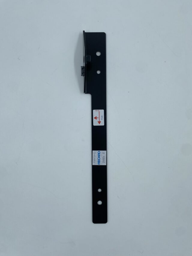 Embout de ceinture de sécurité Recaro Porsche 7211153 1